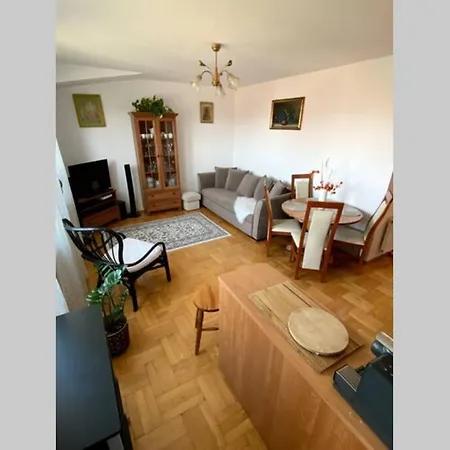 Apartment Apartament 40 M Kw Z Garazem Podziemnym *