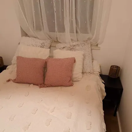 Apartament 40 M Kw Z Garazem Podziemnym * Rzeszow